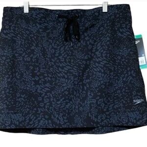 Speedo Woven Skort - XL